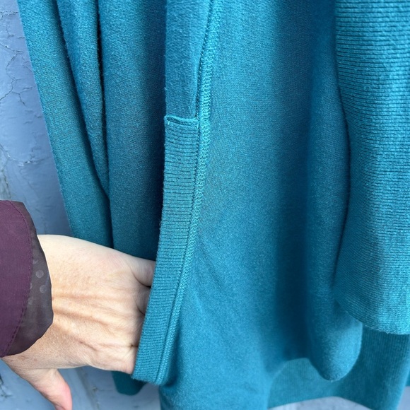 Athleta Modal Pranayama Wrap, Size XS - Picture 8 of 11